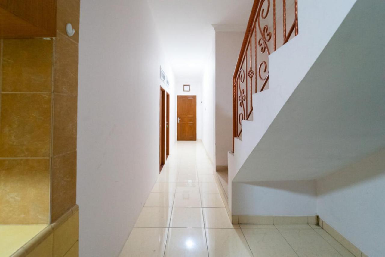 Koolkost Syariah @ Kebon Kacang III Street Jakarta Extérieur photo
